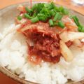 poohtomo's cooksnap of when they made うわっ、なにこれ！コンビーフで焼肉丼風.