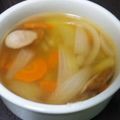 yuppy62's cooksnap of when they made 新玉ねぎとウインナーのコンソメスープ.