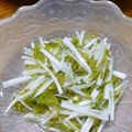 B子chan's cooksnap of when they made 大根のめかぶ和え.