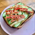 ねっちゃんっ's cooksnap of when they made カニカマ✿きゅうりトースト.