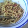 issao's cooksnap of when they made ランチにいかが？簡単!!トマトとチーズのパスタ.