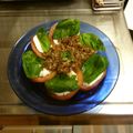 punga's cooksnap of when they made モツァレラトマト～簡単バルサミコがけ～.