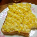 くまさん0402's cooksnap of when they made 簡単！クリーミー！マヨコーントースト♪.