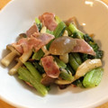 みずほ：）'s cooksnap of when they made 小松菜としめじのﾁｰｽﾞ炒め☆.