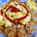 ぷにぷに～mama's cooksnap of when they made 炊飯器で簡単チキンライス.