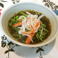 m@n@'s cooksnap of when they made 豆苗とカニカマのもずく酢.