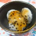ジョンリークッカー's cooksnap of when they made ダシダで味つけ胡麻里芋団子.