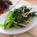 まろんかふぇ's cooksnap of when they made 春菊とえのきのにんにく胡麻和え　.