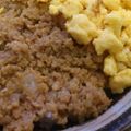 リエコン's cooksnap of when they made 懐かしの☆シンプル鶏そぼろ丼.