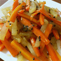 はながちゃ's cooksnap of when they made お弁当に！人参と大根の簡単煮.