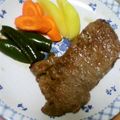 momob's cooksnap of when they made 100ｇ100円のやわらかステーキ.