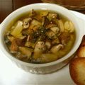 minominom's cooksnap of when they made 海老とキノコのバジルペーストでアヒージョ.