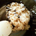るぅたけ's cooksnap of when they made わかめとちりめんじゃこの炊き込みご飯.