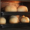 ゆしゅな's cooksnap of when they made 皮のサクっがたまらない♪丸パンHBでも.