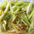 まりきーた's cooksnap of when they made まるごと１本セロリのきんぴら.