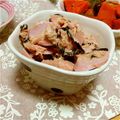 きゃにゃにゃ's cooksnap of when they made パパッと簡単♪ツナと魚肉ソーセージの和物.