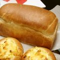 yagamama's cooksnap of when they made あっさり食パン✿パンドミー.