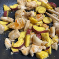 Mariko♡y's cooksnap of when they made 鶏胸肉とさつまいもの甘辛炒め.