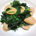 モンブラン's cooksnap of when they made おさかなソーセージとほうれん草のソテー.