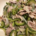 笑顔ちゃんの娘's cooksnap of when they made ゴーヤと豚肉・玉ねぎの炒めもの.