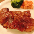 ぼーちゃんごはん's cooksnap of when they made 簡単！生姜焼き風★ポークソテー.