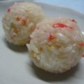 みんみとたんた's cooksnap of when they made 紅しょうが入り！揚げ玉だけ♪天むす風おに.