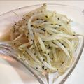 さなりっつ's cooksnap of when they made 旦那が絶賛！！我が家のもやしナムル.