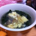 ひろと＾＿＾ママ's cooksnap of when they made 焼肉やさんの　ワカメスープ♪.