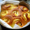 かなちょん☆☆'s cooksnap of when they made カラメル林檎とクリチのSweetsパン.
