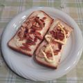 オレンジリング's cooksnap of when they made 柿の種とクリームチーズのトースト〜.