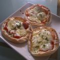 mari*co's cooksnap of when they made 餃子の皮で☆ウインナーピザミルフィーユ風.