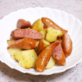 キョウ丸パンダ's cooksnap of when they made 簡単★じゃがいもとウインナーのカレー炒め.