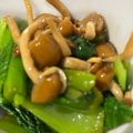パプリカ婦人's cooksnap of when they made 下漬けが大切！本なめこと小松菜のお浸し.