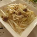 miyuki12's cooksnap of when they made 超簡単で絶品つまみ！もやしエノキ梅昆布茶.