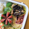 hirotofumi's cooksnap of when they made 豚肉としめじの炒めもの.