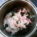 季節外れ's cooksnap of when they made 豚肉のレーズン煮.