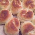 min0614's cooksnap of when they made フワッと柔らか我が家のミルクパン♬.