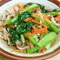 食いしん坊パンダ's cooksnap of when they made しめじ入り♪小松菜の胡麻和え(〃´∀｀).