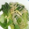 きらり流れ星's cooksnap of when they made 鶏味塩 de 鶏とレタスの春雨スープ.