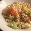 BellmanM's cooksnap of when they made マカロニサラダ 決め手は秘密のソース☆.