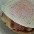 SARINGER's cooksnap of when they made ハムチーズ月見マフィン☆.