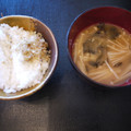 スタイリッシュママ's cooksnap of when they made 母の味！　簡単　深い　えのきのおみそ汁.