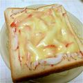 miimiiko's cooksnap of when they made かにかまでシーフードピザ風チーズトースト.
