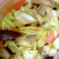 gakuchang's cooksnap of when they made いつもの野菜炒めを味噌マヨで和えて.