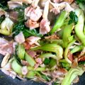 noochan's cooksnap of when they made チンゲン菜とマイタケの黒こしょう炒め.