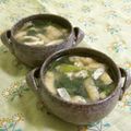赤い電話's cooksnap of when they made 春菊のみそ汁.