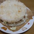 AAママ's cooksnap of when they made もやし入りつくねのライスバーガー.