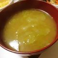 ayaakari's cooksnap of when they made 簡単♪キャベツだけの味噌汁.