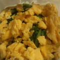 かよ14's cooksnap of when they made 卵と小松菜のオイスターソース炒め♪.