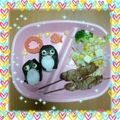 あかぴーー's cooksnap of when they made カワイイ★ペンギンおにぎりキャラ弁.